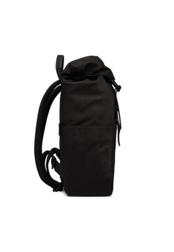 Calvin Klein Plecak Canvas Mix Backpack LV04D3364G Czarny. Kolor: czarny. Materiał: materiał
