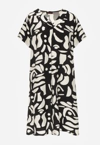 Born2be - Czarna Pudełkowa Sukienka z Wiskozy z Dekoltem w Serek w Abstrakcyjny Wzór Cresom. Okazja: na co dzień. Typ kołnierza: dekolt w serek. Kolekcja: plus size. Kolor: czarny. Materiał: wiskoza. Sezon: lato. Typ sukienki: dla puszystych, proste. Styl: casual #7