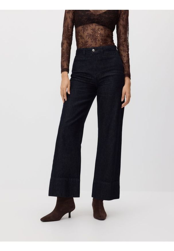 Reserved - Jeansy wide leg z wysokim stanem - szary. Stan: podwyższony. Kolor: szary. Materiał: jeans