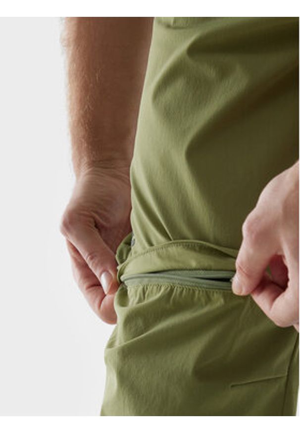 4f - 4F Spodnie outdoor 4FWSS24TFTRM485 Zielony Regular Fit. Kolor: zielony. Materiał: syntetyk. Sport: outdoor