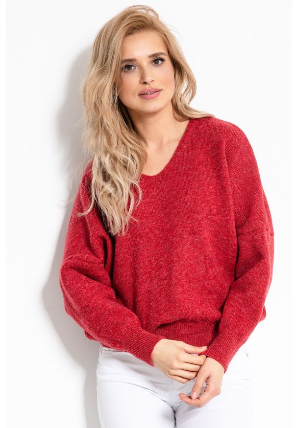 Fobya - Luźny oversizowy sweter z dekoltem w serek czerwony. Typ kołnierza: dekolt w serek. Kolor: czerwony. Materiał: wełna, poliester, akryl, poliamid. Długość rękawa: długi rękaw. Długość: długie