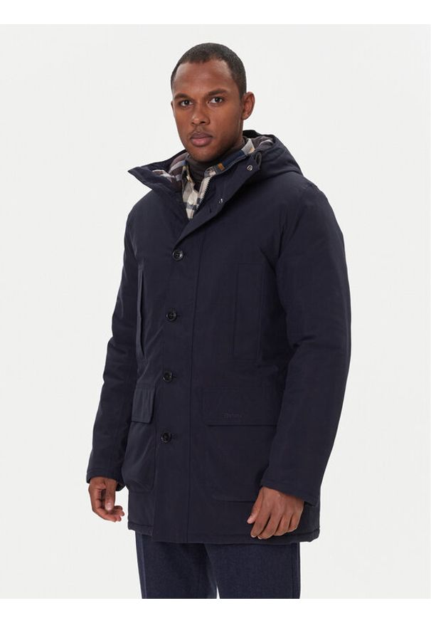Barbour Parka Winter Beaufort MWB1126NY72 Granatowy Regular Fit. Kolor: niebieski. Materiał: syntetyk, bawełna