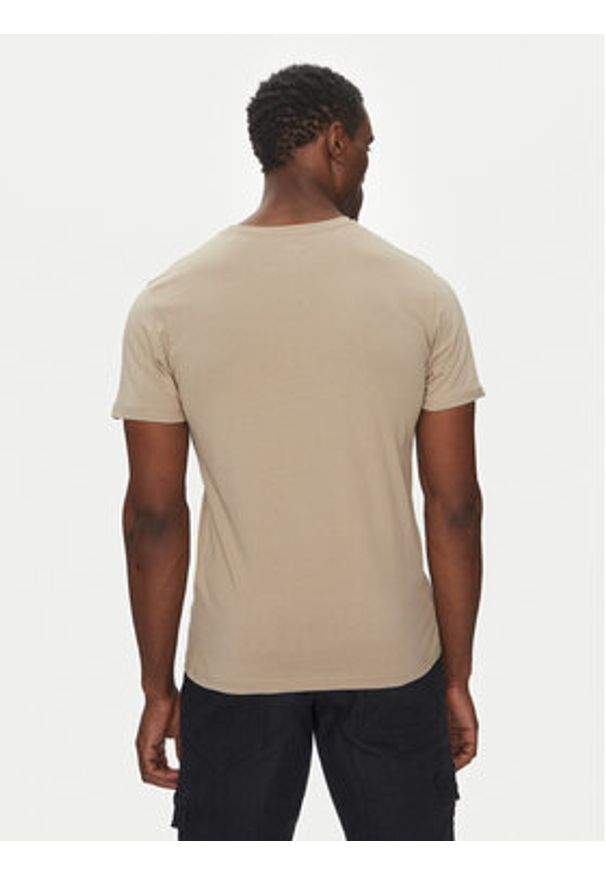 Alpha Industries T-Shirt Camo Puff 146506 Beżowy Regular Fit. Kolor: beżowy. Materiał: bawełna
