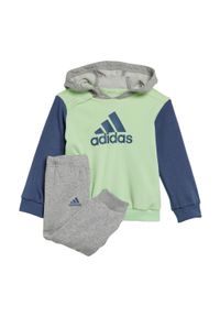 Adidas - Zestaw Essentials Colorblock Jogger Kids. Kolor: zielony, niebieski, wielokolorowy, szary. Materiał: dresówka