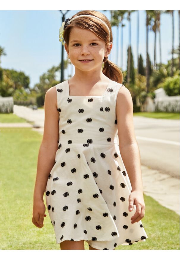 Mayoral Sukienka letnia 3925 Beżowy Regular Fit. Kolor: beżowy. Materiał: bawełna. Sezon: lato