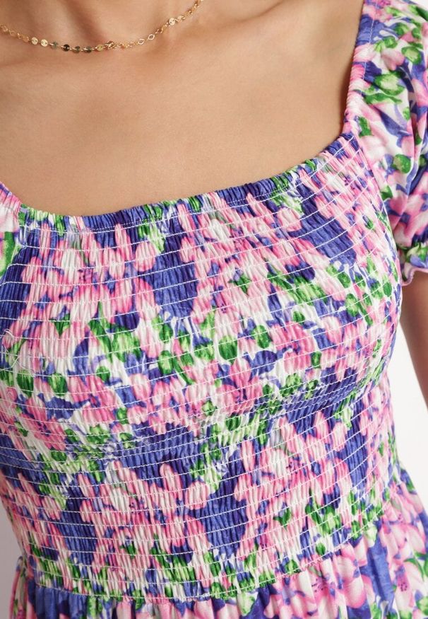 Born2be - Ciemnofioletowa Rozkloszowana Sukienka Typu Hiszpanka z Marszczoną Górą Jesteria. Typ kołnierza: dekolt hiszpanka. Kolor: fioletowy. Długość rękawa: krótki rękaw. Styl: wakacyjny, elegancki