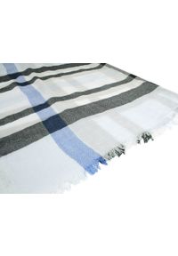 V. Fraas - Lekki (Przejściowy) Szalik z Naturalnej Wiskozy - Fraas - Błękitny w Kratę. Kolor: niebieski. Materiał: wiskoza. Sezon: lato. Styl: elegancki, klasyczny #2