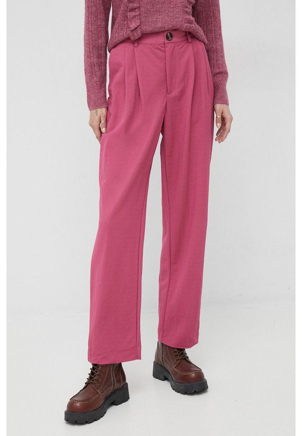 Pepe Jeans spodnie Colette damskie kolor różowy proste high waist. Okazja: na co dzień. Stan: podwyższony. Kolor: różowy. Materiał: tkanina. Styl: casual