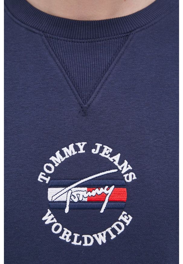Tommy Jeans Bluza męska kolor granatowy z aplikacją. Okazja: na co dzień. Kolor: niebieski. Materiał: bawełna, dzianina. Wzór: aplikacja. Styl: casual