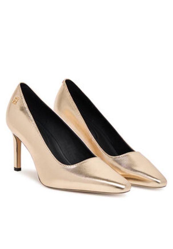 TOMMY HILFIGER - Tommy Hilfiger Szpilki Logo Metallic Pump Slanted Hl FW0FW08994 Złoty. Kolor: złoty. Materiał: skóra. Obcas: na szpilce