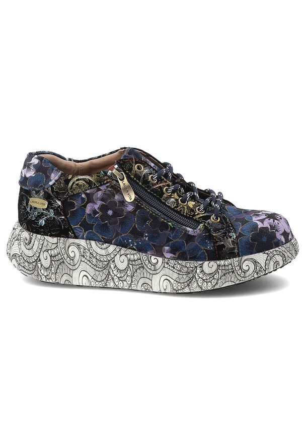 Granatowe Sneakersy Laura Vita Modne Obuwie Damskie. Okazja: na co dzień. Zapięcie: sznurówki. Kolor: niebieski. Materiał: jeans. Wzór: kwiaty, aplikacja, nadruk. Styl: casual, boho, klasyczny