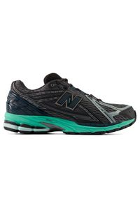 Buty unisex New Balance U19068O6 – czarne. Kolor: czarny. Materiał: włókno, syntetyk, materiał, poliester, guma, puch. Szerokość cholewki: normalna. Technologia: Primaloft. Sport: turystyka piesza #1