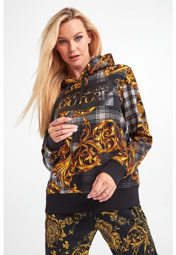 Versace Jeans Couture - BLUZA VERSACE JEANS COUTURE. Typ kołnierza: kaptur. Materiał: materiał. Długość rękawa: długi rękaw. Długość: długie
