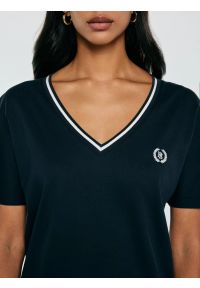 Big-Star - Sukienka damska dzianinowa z niewielkim haftem granatowa Zorkana 403. Okazja: na co dzień. Kolor: niebieski. Materiał: dzianina. Wzór: haft. Sezon: lato. Typ sukienki: sportowe. Styl: casual, klasyczny, sportowy. Długość: mini #7