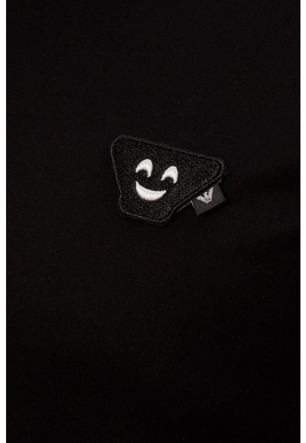 Emporio Armani - EMPORIO ARMANI Czarny t-shirt męski z wymienną aplikacją. Kolor: czarny. Materiał: prążkowany. Wzór: aplikacja. Styl: klasyczny
