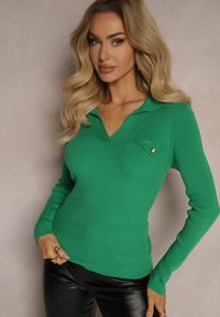 Renee - Zielony Sweter Prążkowany z Modalem i Wiskozą Ozdobiony Kołnierzykiem Delanoriel. Okazja: na co dzień. Typ kołnierza: kołnierzyk klasyczny. Kolor: zielony. Materiał: prążkowany, wiskoza. Wzór: aplikacja. Styl: klasyczny, casual, elegancki #1