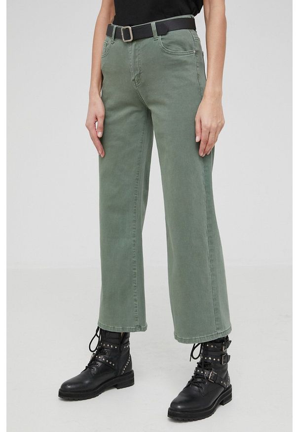 Answear Lab jeansy damskie kolor zielony medium waist. Kolor: zielony. Styl: wakacyjny