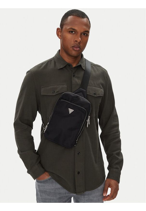 Guess Plecak HMMINY P5226 Czarny. Kolor: czarny. Materiał: materiał