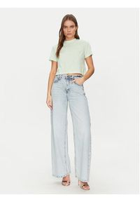 Guess T-Shirt V2YI06 K8HM0 Zielony Regular Fit. Kolor: zielony. Materiał: bawełna #3