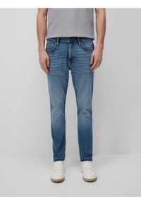 Reserved - Jeansy slim fit - niebieski. Kolor: niebieski