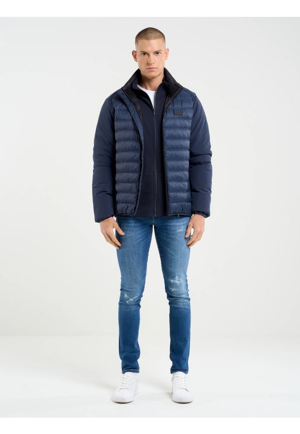 Big-Star - Bluza męska rozpinana granatowa Madorol 403. Typ kołnierza: kołnierzyk stójkowy, kaptur. Kolor: niebieski. Materiał: jeans, żakard, dzianina