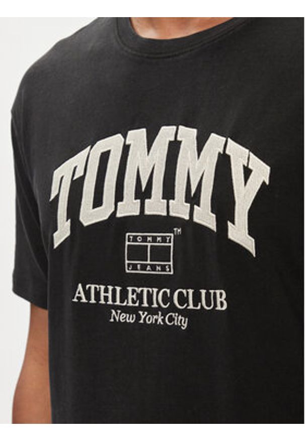 Tommy Jeans T-Shirt Athletic Club DM0DM18557 Czarny Regular Fit. Kolor: czarny. Materiał: bawełna