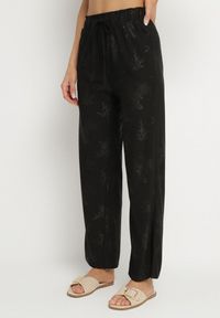 Born2be - Czarne Spodnie o Prostym Kroju z Gumką w Talii Mirea. Okazja: na spotkanie biznesowe, na co dzień. Kolor: czarny. Styl: casual, elegancki, biznesowy
