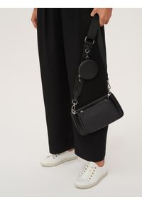 Kazar - Czarna torebka damska. Kolor: czarny. Wzór: gładki. Materiał: skórzane. Styl: casual #6