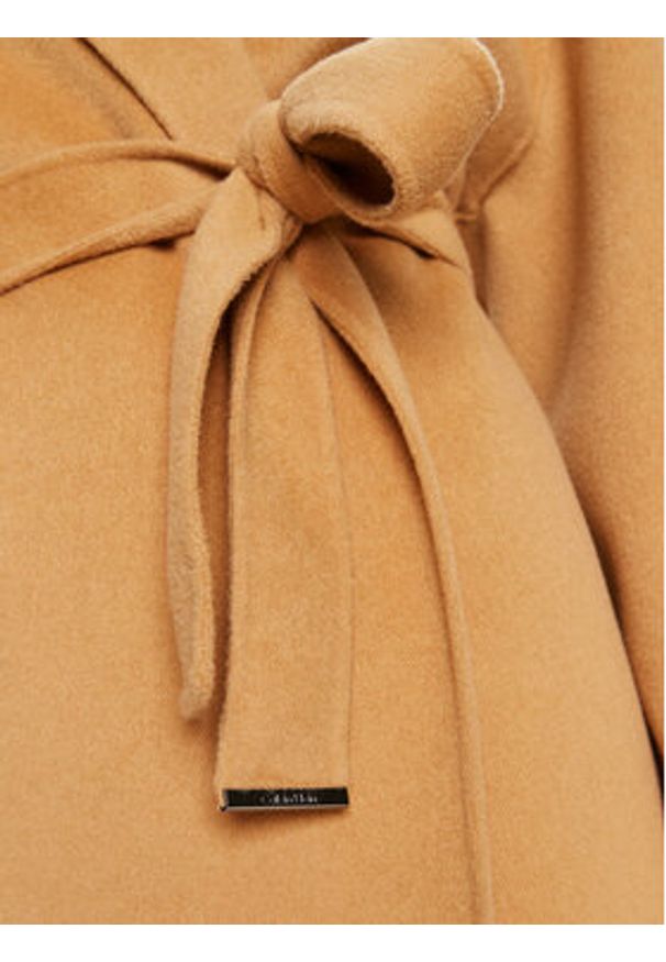 Calvin Klein Płaszcz wełniany K20K207089 Beżowy Oversize. Kolor: beżowy. Materiał: wełna