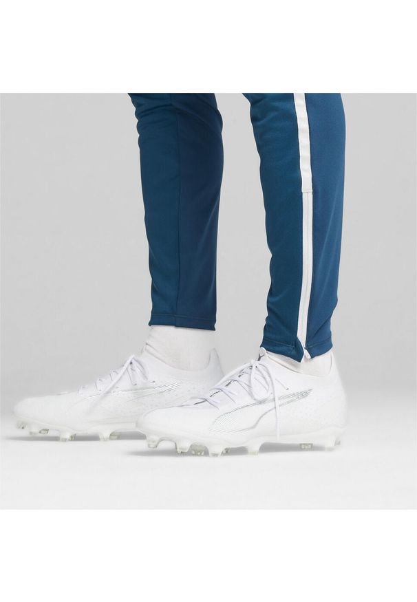 Puma - Buty piłkarskie unisex PUMA ULTRA 5 PRO FG/AG. Kolor: biały. Sport: piłka nożna