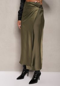 Renee - Zielona Spódnica o Kopertowym Kroju High Waist Onadea. Stan: podwyższony. Kolor: zielony. Materiał: satyna #4