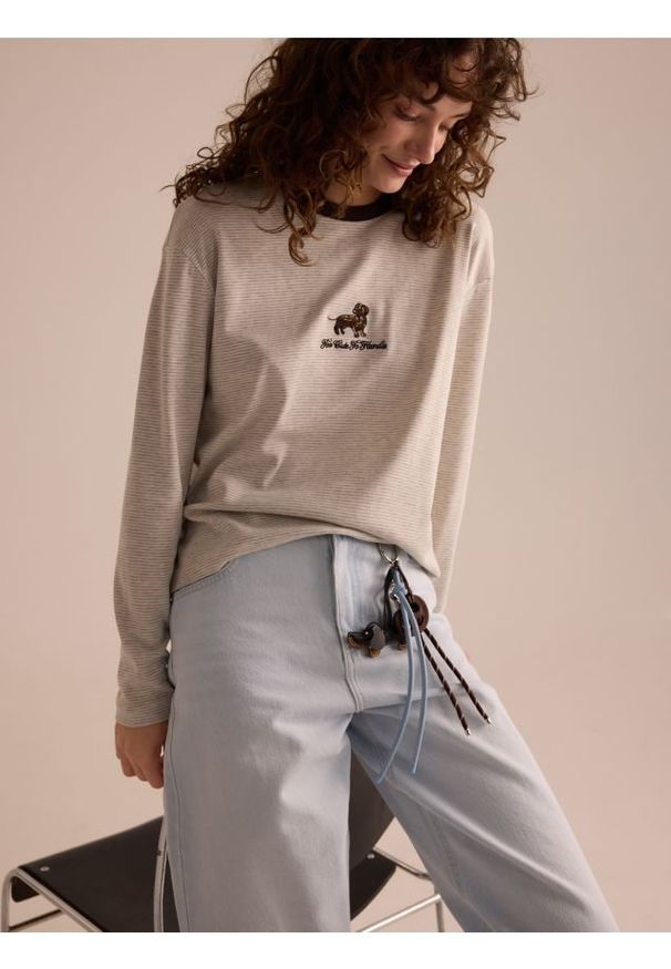 Reserved - Brelok z zawieszkami - wielobarwny. Dodatki: z breloczkiem