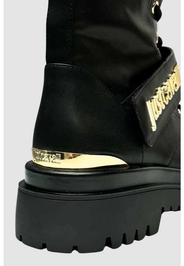 Just Cavalli - JUST CAVALLI Czarne damskie botki FONDO BOURNE, Rozmiar 37. Kolor: czarny