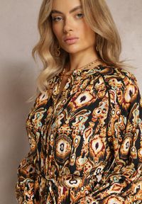 Renee - Beżowo-Brązowa Sukienka Pudełkowa z Wiązanym Paskiem Isovae. Kolor: beżowy. Materiał: materiał. Wzór: aplikacja. Typ sukienki: rozkloszowane #4