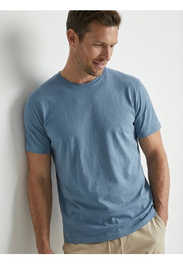 Sinsay - Bawełniana koszulka basic - niebieski. Kolor: niebieski. Materiał: bawełna