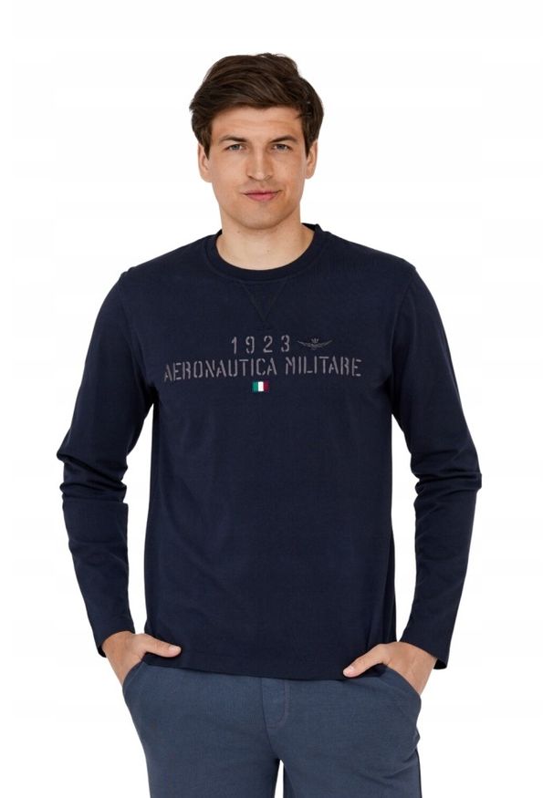 Aeronautica Militare - AERONAUTICA MILITARE Longsleeve granatowy męski. Kolor: niebieski. Długość rękawa: długi rękaw. Długość: długie