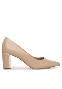 Czółenka Nine West. Kolor: beżowy