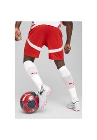 Szorty Puma RBS. Kolor: biały, czerwony, wielokolorowy. Sport: piłka nożna