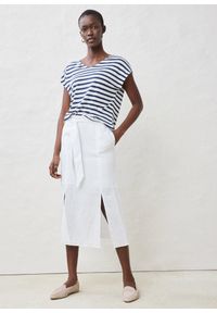 bonprix - Bluzka z czystego lnu z rękawami typu nietoperz. Typ kołnierza: dekolt w serek. Kolor: niebieski. Materiał: len. Wzór: paski. Sezon: lato #3