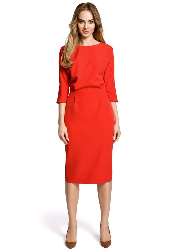MOE - Czerwona Sukienka Wizytowa Midi z Kimonowym Rękawem 3/4. Kolor: czerwony. Materiał: poliester, elastan. Styl: wizytowy. Długość: midi
