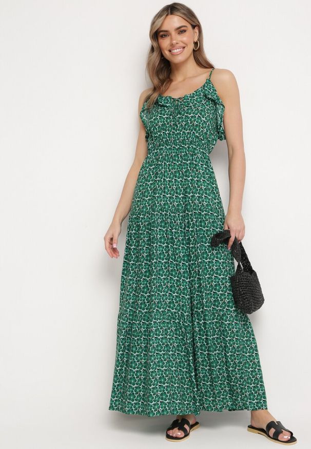 Born2be - Zielona Wiskozowa Sukienka na Regulowanych Ramiączkach z Wiązaniem przy Dekolcie Srinesa. Okazja: na co dzień. Kolor: zielony. Materiał: wiskoza. Długość rękawa: na ramiączkach. Sezon: wiosna, lato. Typ sukienki: proste. Styl: casual, elegancki