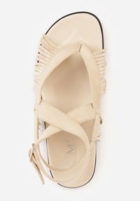 Renee - Beżowe Sandały Typu Rzymianki Ozdobione Frędzlami Casasos. Okazja: na co dzień. Kolor: beżowy. Materiał: koronka. Wzór: aplikacja. Sezon: lato. Styl: casual #4