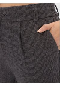 only - ONLY Spodnie materiałowe 15309862 Szary Regular Fit. Kolor: szary. Materiał: wiskoza #5