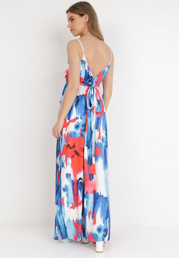 Born2be - Niebieska Sukienka Galiphae. Kolor: niebieski. Długość rękawa: na ramiączkach. Wzór: kolorowy. Typ sukienki: kopertowe. Styl: wizytowy. Długość: maxi