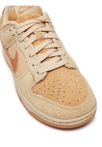 Nike Sneakersy Dunk Low HF5075 287 Pomarańczowy. Kolor: pomarańczowy. Materiał: zamsz, skóra