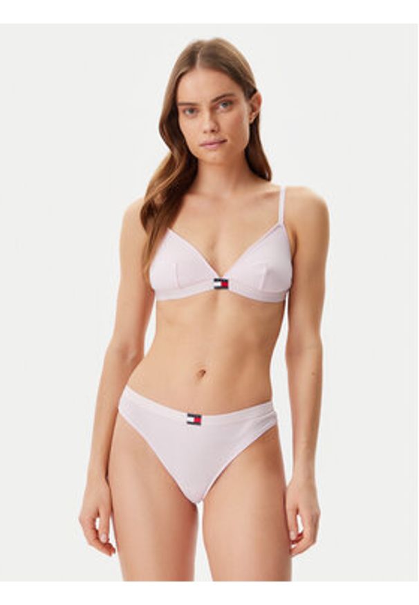 TOMMY HILFIGER - Tommy Hilfiger Komplet 3 par stringów UW0UW05641 Kolorowy. Materiał: bawełna. Wzór: kolorowy
