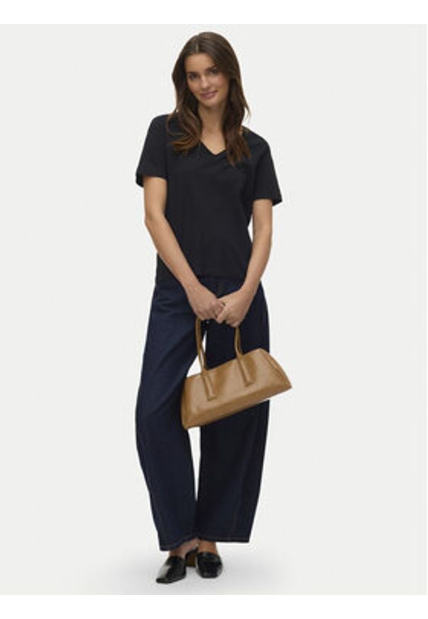 Vero Moda T-Shirt Paulina 10342926 Czarny Regular Fit. Kolor: czarny. Materiał: bawełna