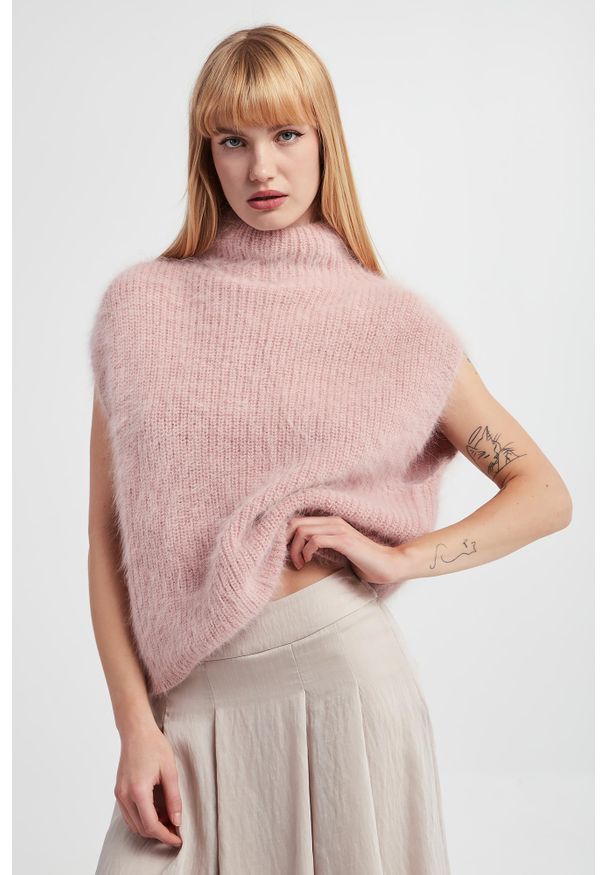 Sweter damski wełniany PESERICO. Materiał: wełna