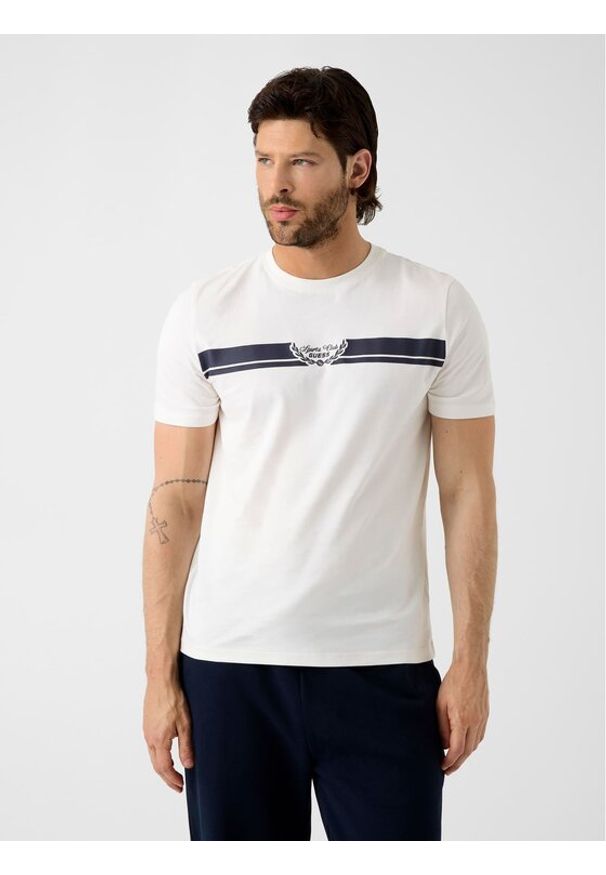 Guess T-Shirt 183445 Biały Classic Fit. Kolor: biały