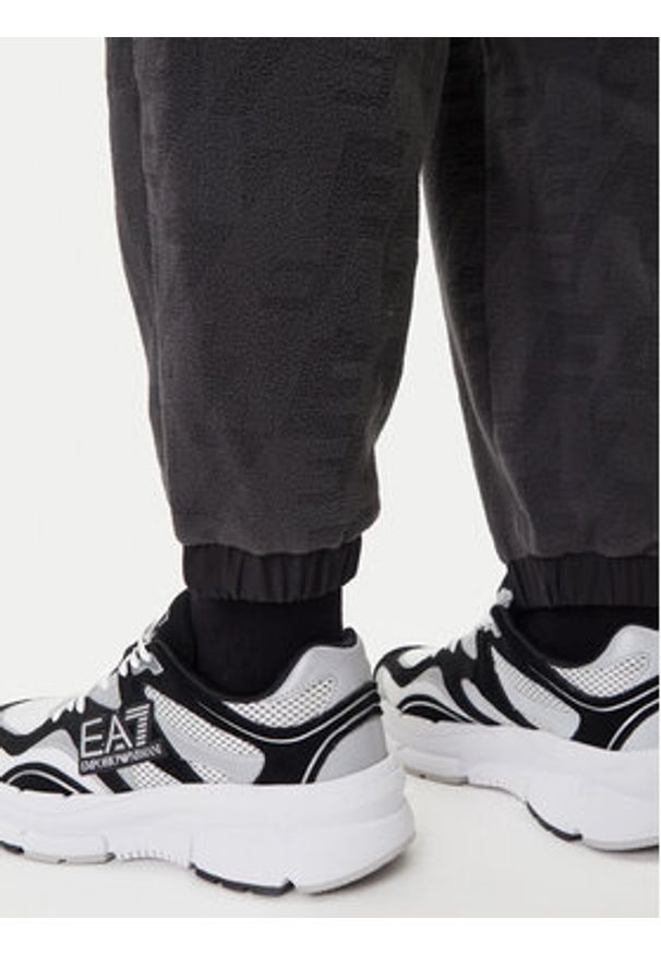 EA7 Emporio Armani Spodnie dresowe 7M000983 AF16804 U8117 Szary Relaxed Fit. Kolor: szary. Materiał: syntetyk